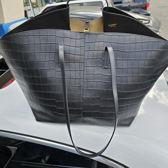 Designer alligator large tote - Picture 7 of 10